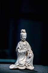 Chinese ceramic handicraft - Guanyin Bodhisattva
