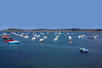 Obraz premium The Côte de granite rose or Pink Granite Coast is a stretch of coastline in the Côtes d'Armor departement of northern Brittany, France.