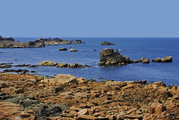 Fototapeta na wymiar The Côte de granite rose or Pink Granite Coast is a stretch of coastline in the Côtes d'Armor departement of northern Brittany, France.