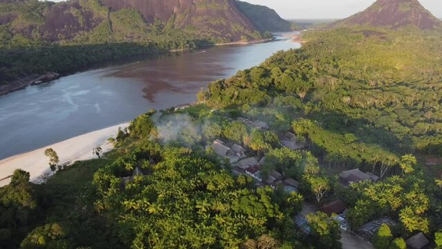 RESGUARDO INDIGENA COLOMBIA EN EL AMAZONAS