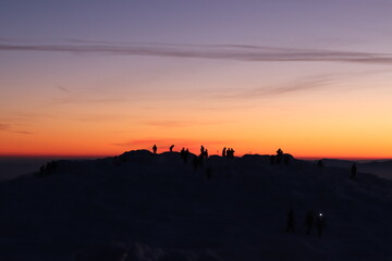 Wschód słońca na Babiej Górze, Beskid Żywiecki, widok na Tatry