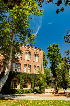 Sunny view of the campus of the University of Southern California