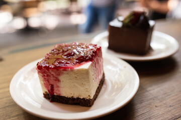 chocolate cake with strawberries and cheescake