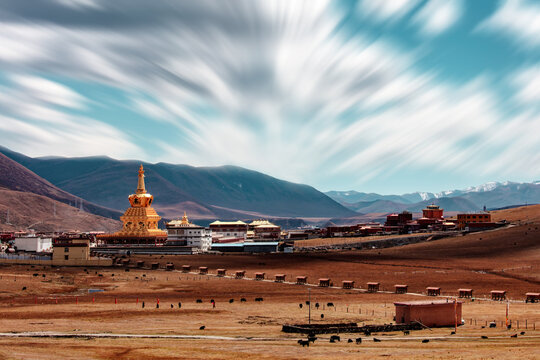 Sichuan ganzi scenery in autumn