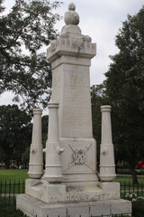 monument to the discoveries