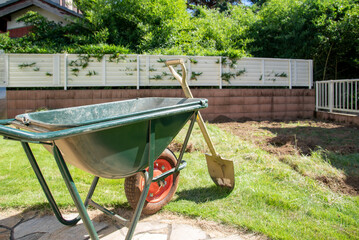 自宅の庭を芝生にする工事