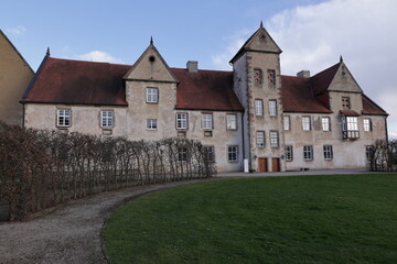 Blick auf das ehemalige Kloster Haydau in der Gemeinde Morschen in Hessen