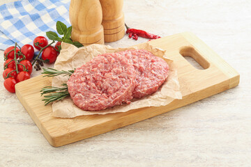 Raw pork cutlet for burger
