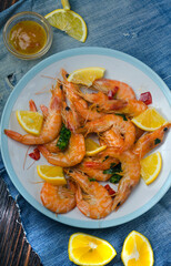 Boiled shrimp marinated in oil with spices