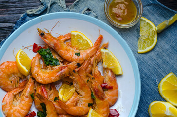 Shrimps marinated in oil with spices