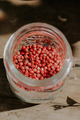 aroeira in a glass bowl