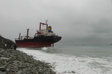the ship is stranded