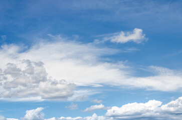 Obraz premium Blue sky and white clouds. Beauty of nature