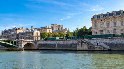 Paris,  view of the Notre-Dame bridge and the ile de la Cité, with the cathedral in background