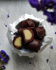 chocolate cake with rose
