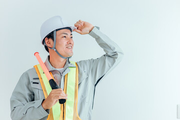 警備員の男性（笑顔）
