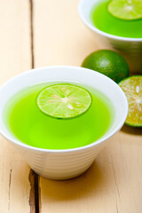 green lime lemonade