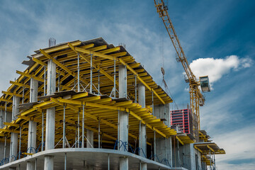 Horizontal formwork at the construction of a residential building.