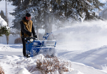 Snowblower and earing protection - 488181389