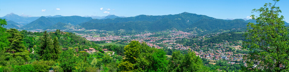 Fototapeta na wymiar View of the hills around Bergamo
