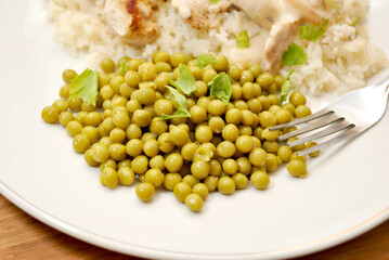 Cooked Peas Sprinkled with Fresh Parsley	