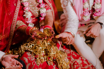 henna hands and henna tattoo