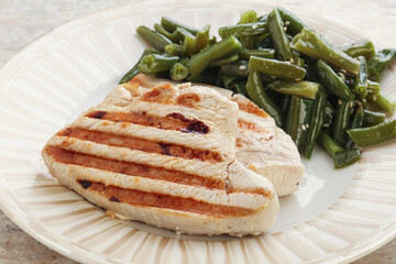 Grilled turkey steak with green bean