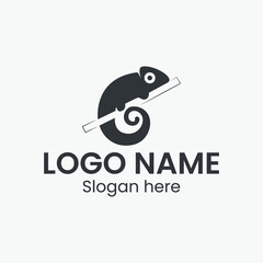 chameleon logo lineart vector icon illustration © Romain