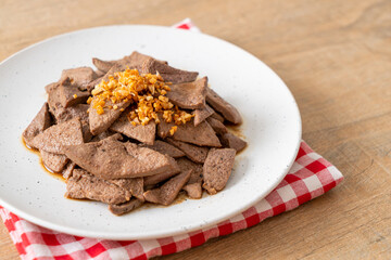 homemade stir-fried pork liver with garlic