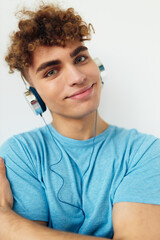 Naklejka premium handsome young man music technology entertainment unaltered