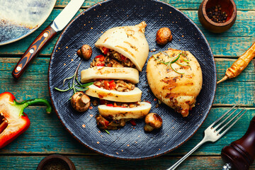 Grilled squid with mushroom stuffing