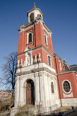 Fototapeta na wymiar Aachen Burtscheid: Die katholische Pfarrkirche St. Michael in Burtscheid war die ehemalige „Leutkirche“ der Reichsabtei Burtscheid