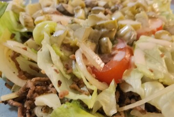 salad with chicken