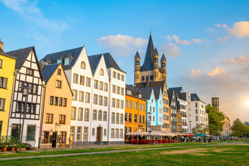 Fototapeta premium Downtown Cologne city skyline, cityscape of Germany
