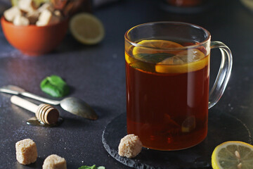 Black tea with lemon and honey