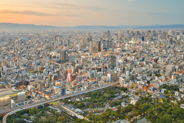 Obraz premium 大阪 あべのハルカスからの夕景