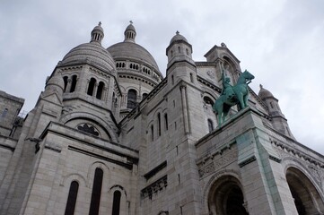 Fototapeta na wymiar basilique du Sacré cœur à Paris