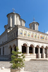 Fototapeta na wymiar Patriarchal Palace in city of Bucharest, Romania