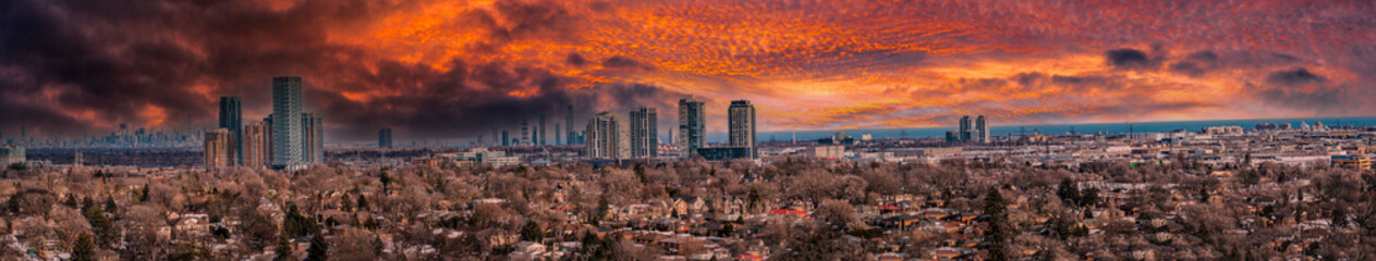 Obraz premium Toronto cityscape drone panorama from south Etobicoke looking at condos and homes 