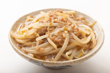 もやしとひき肉のあんかけ