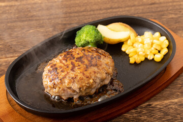 ハンバーグステーキ
