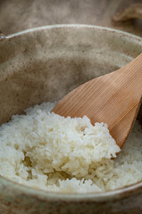 	炊きたてご飯　おひつご飯