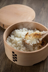 炊きたてご飯　おひつご飯