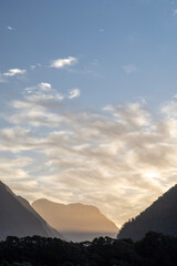 Fototapeta na wymiar sunset rays in the mountains