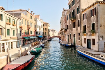 Obraz na płótnie Canvas A Canal in Venice near the Jewish Quarter.