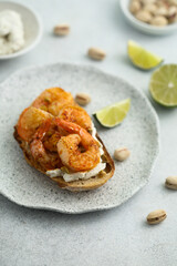 Shrimp toast with cream cheese and lime