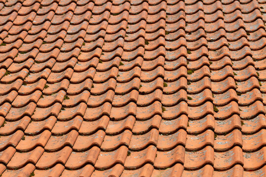 View of the quality tile roof of the old house.