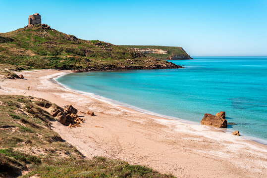 Sardegna, spiaggia selvaggia di San Giovanni di Sinis, vicino a Cabras, Italia, Europa 