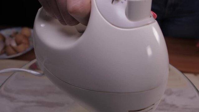 mixer whip egg wolk slow motion 4k 