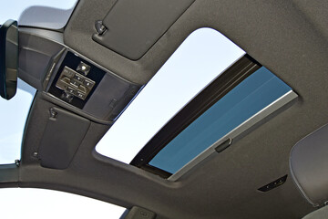 A window on the roof of a passenger car
